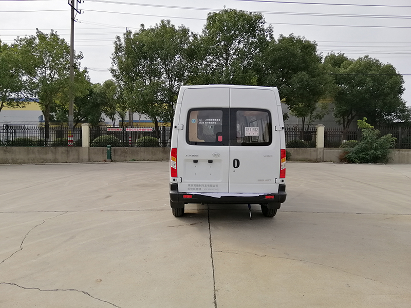 大通V80驗(yàn)光、眼鏡車